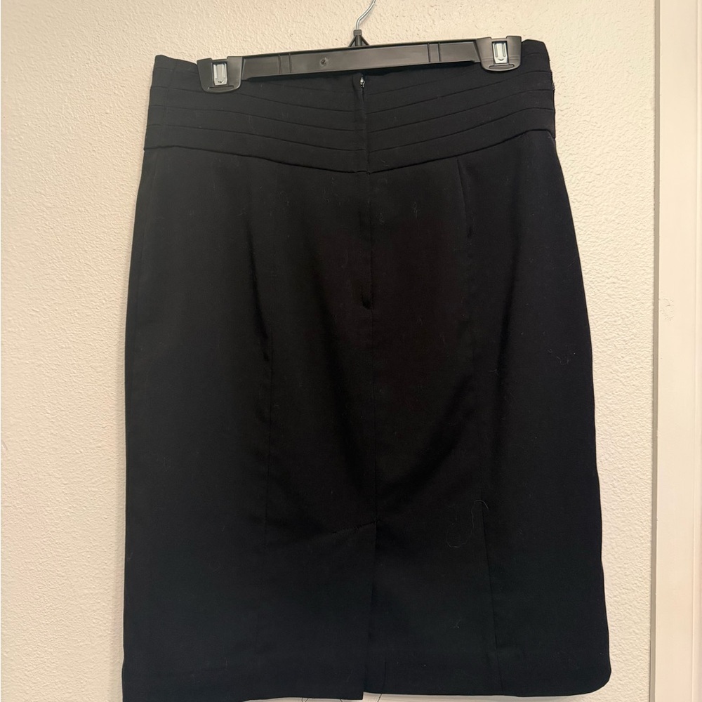 TWO H&M Black and Gray Lace Pencil Skirt - Picture 14 of 14